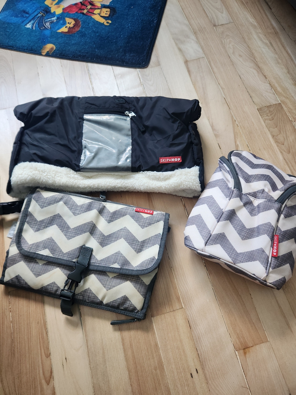 Skip Hop Black and Cream Chevron Kids Accessory Set